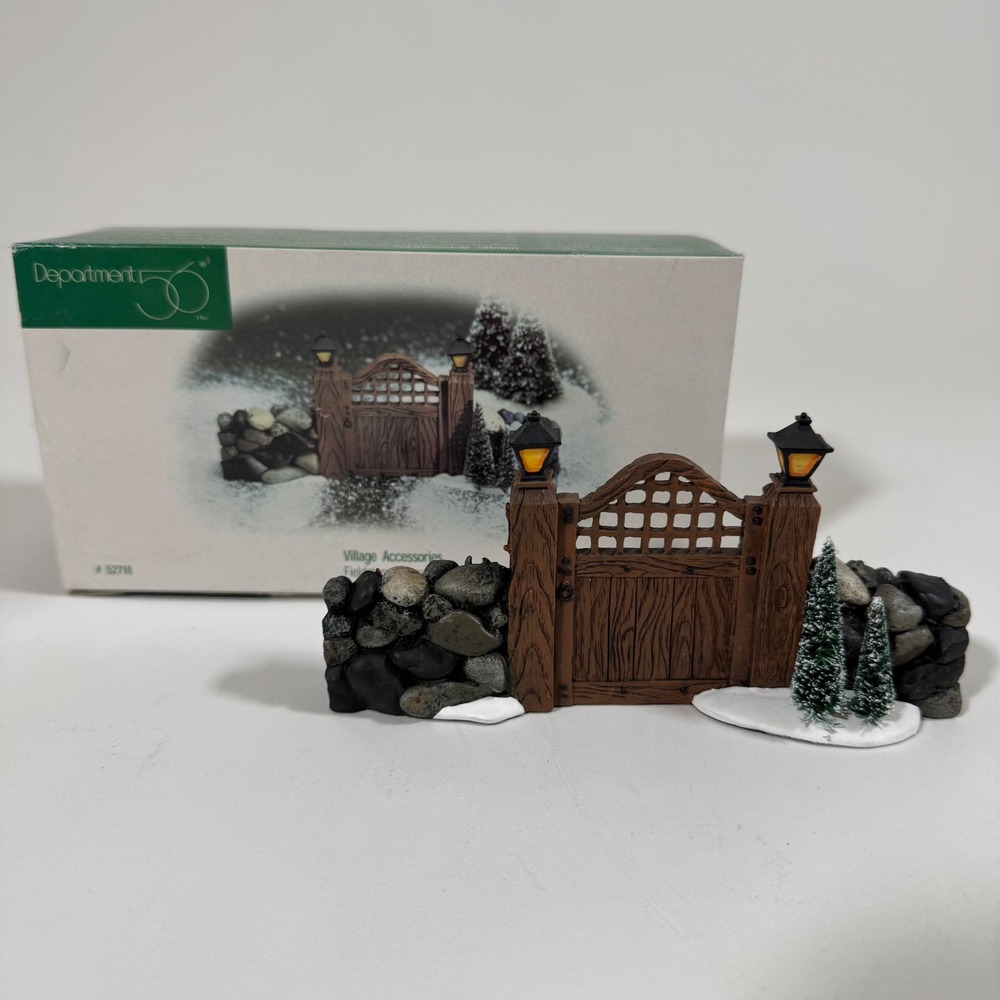 Department 56 Fieldstone Entry Gate Village Accessory 52718 Christmas - Picture 2 of 3